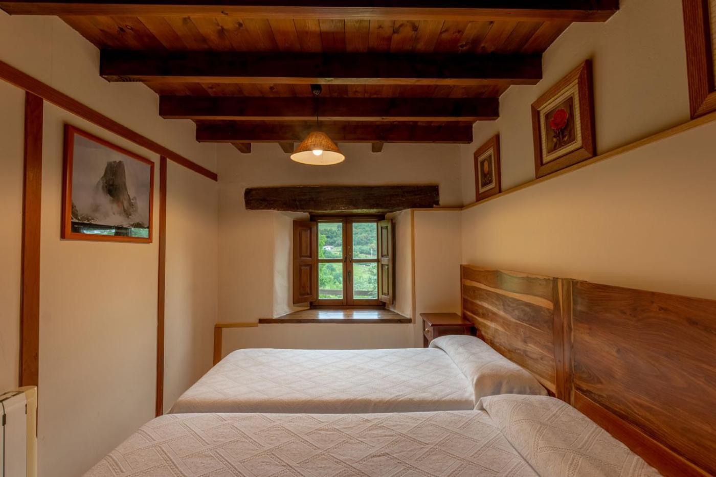 Apartamentos Rurales Los Picos De Redo Camaleño Exteriör bild