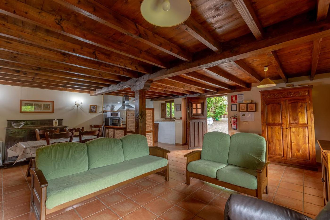 Apartamentos Rurales Los Picos De Redo Camaleño Exteriör bild