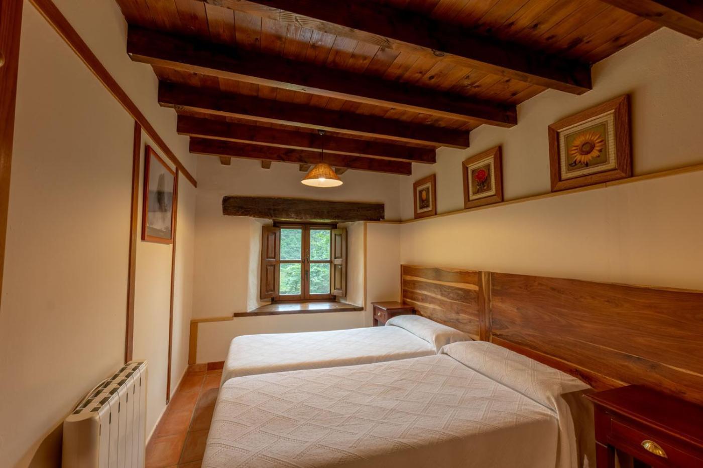 Apartamentos Rurales Los Picos De Redo Camaleño Exteriör bild