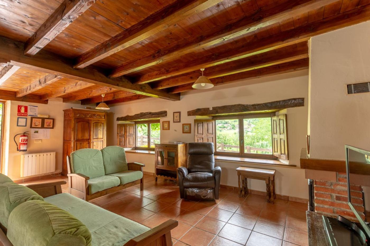 Apartamentos Rurales Los Picos De Redo Camaleño Exteriör bild
