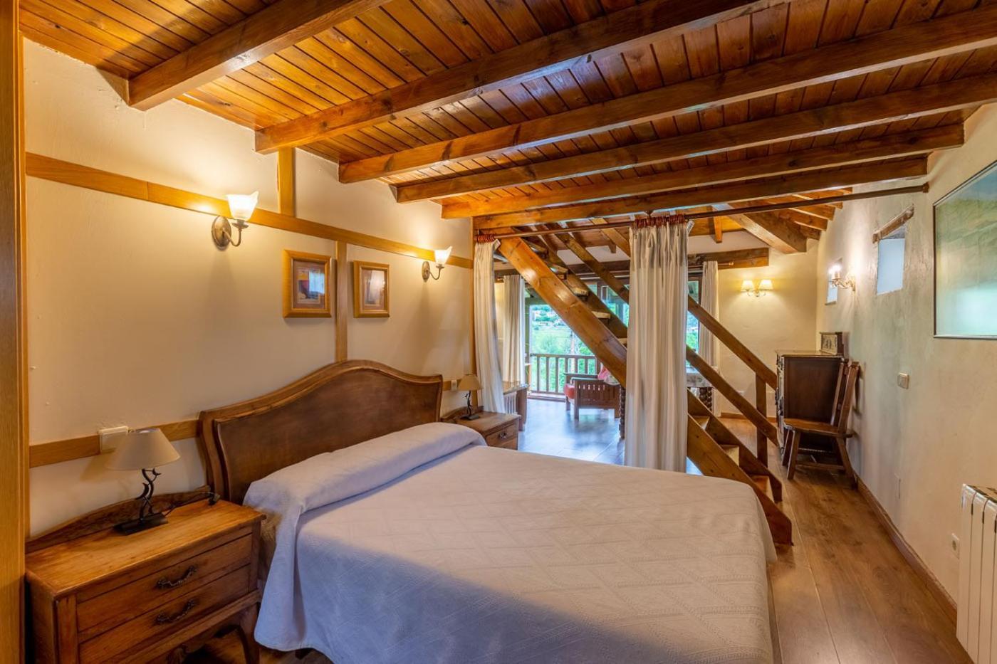 Apartamentos Rurales Los Picos De Redo Camaleño Exteriör bild